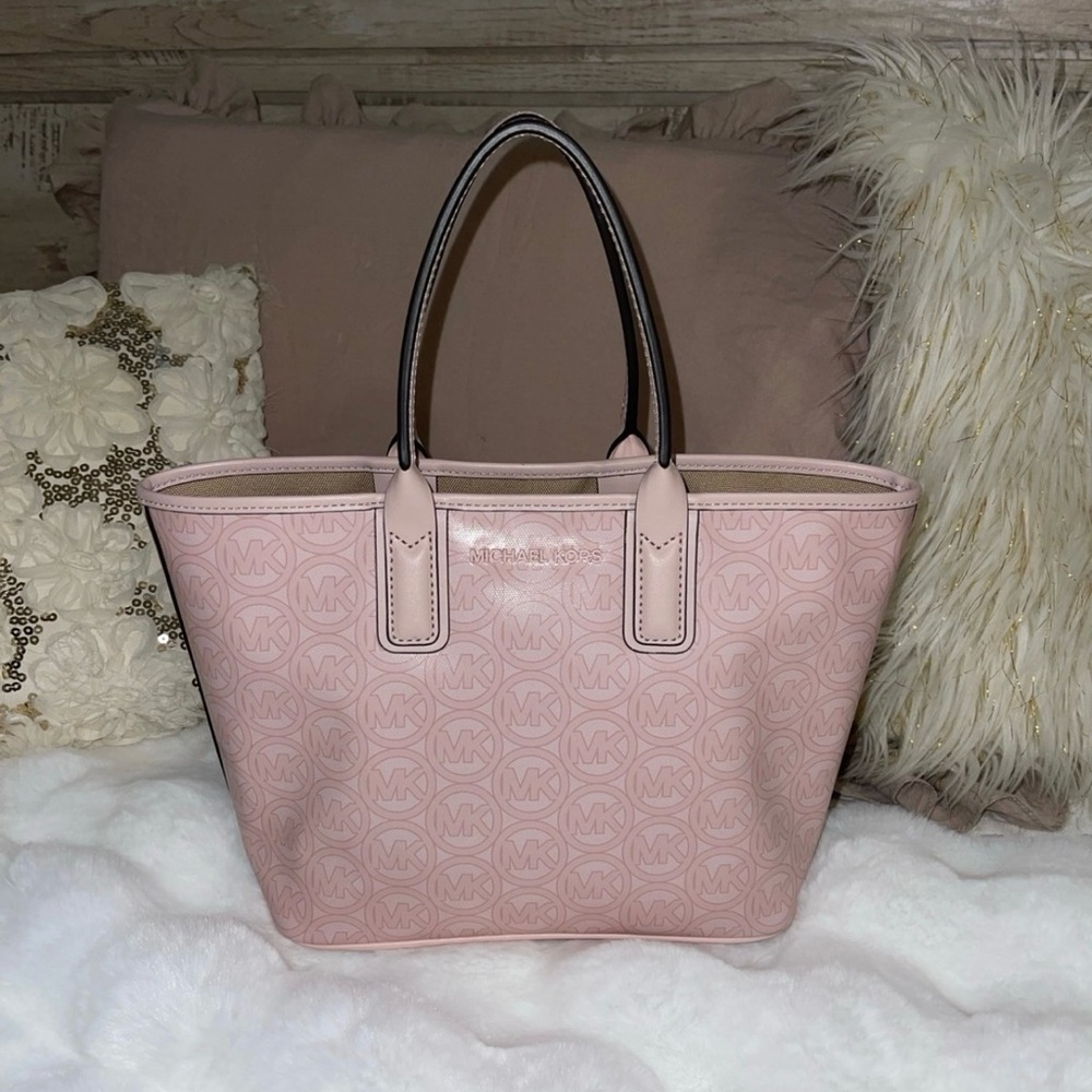 Michael Kors tote